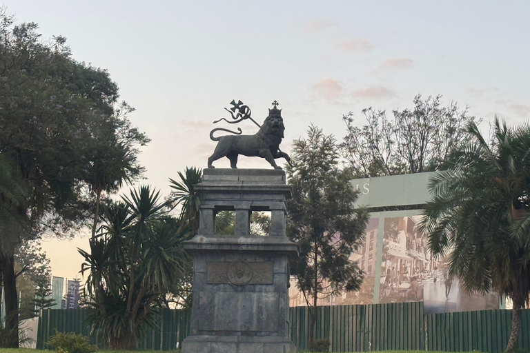 Addis Ababa: Heights, Heritage & Market Life Tour