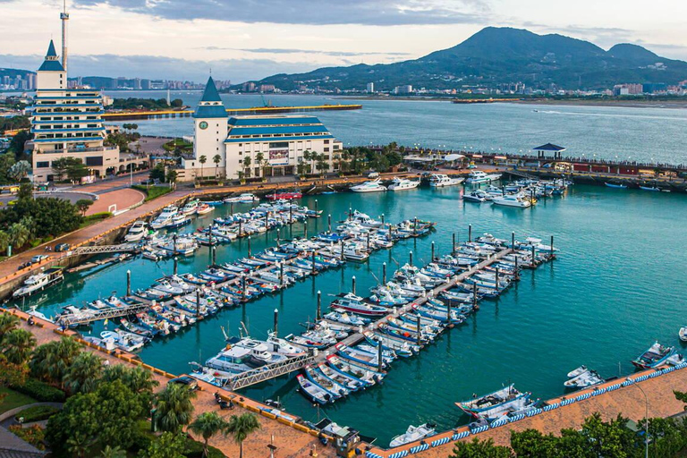 Taipei Nature Tour (Yangmingshan Park & Tamsui Day Trip) Taipei nature tour - Business Van