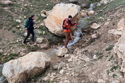 3 day trekking between mountain villages Khinaliq - Qriz Baku: 3 day trekking aroud mountain villages Guba - Khinalig