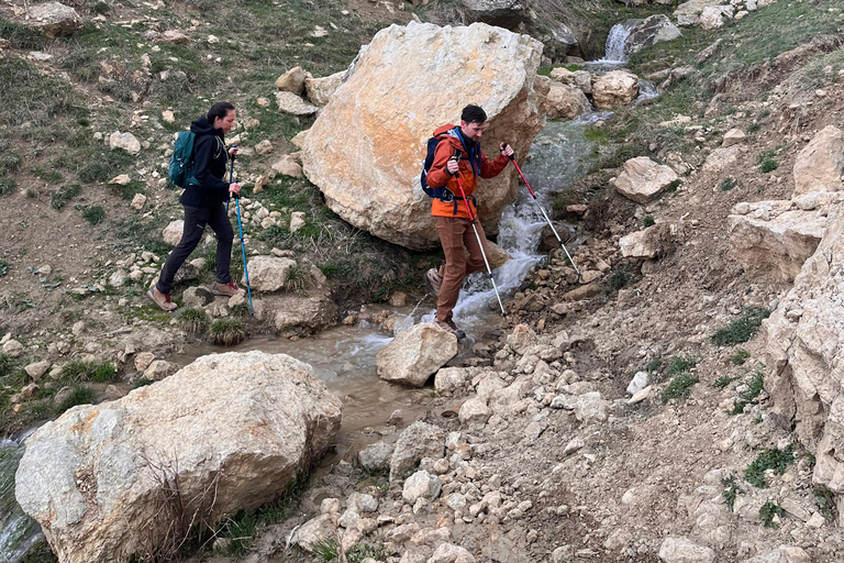 3 day trekking between mountain villages Khinaliq - Qriz Baku: 3 day trekking aroud mountain villages Guba - Khinalig