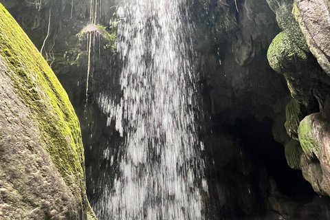 Vega Baja: Highlights views and Guided Tour in Caves