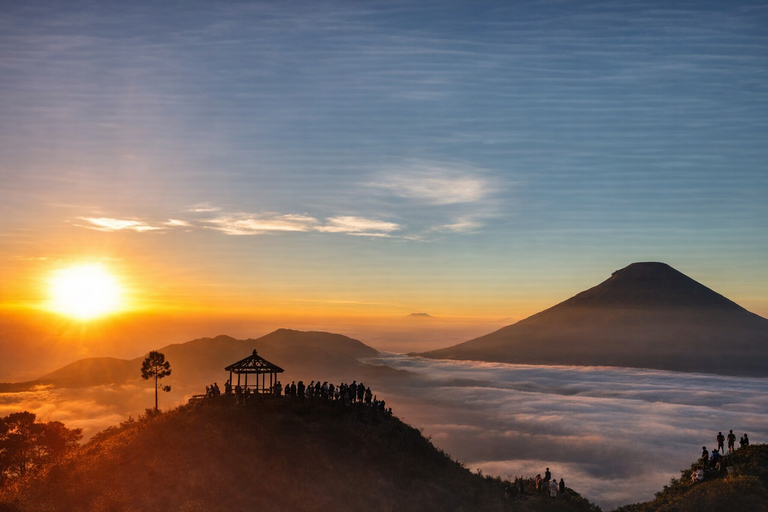 Yogyakarta: Dieng Plateau, Tea Plantation & Borobudur Sunset Dieng Plateau, Tea Plantation & Borobudur Include Ticket