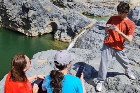 Wadi Arbyeen Hike & Swim with Quriyat, Fins & Sinkhole