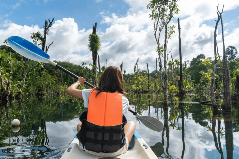 Krabi: Wycieczka kajakowa South Kayak Klong RootPółdniowy spływ kajakowy Klong Root i pływanie