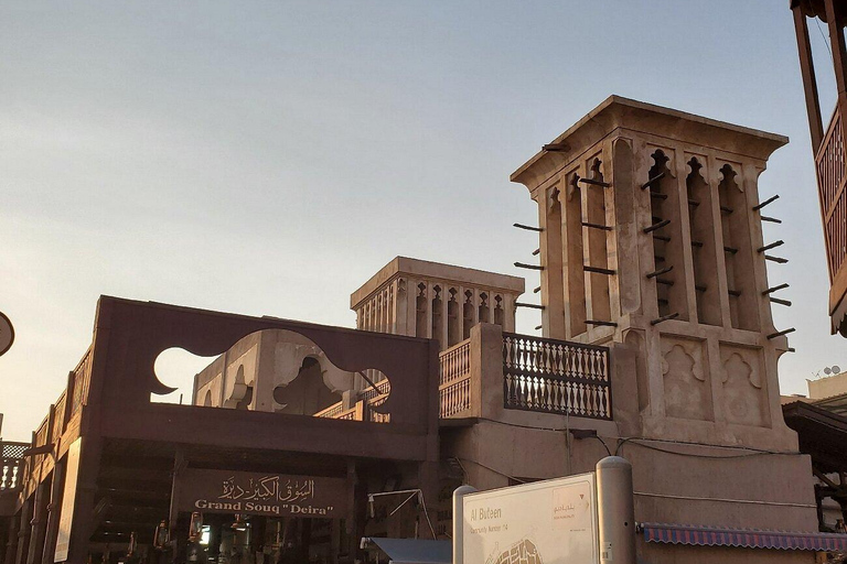 迪拜：乘坐 Abra Ride 游览老城区迪拜：老城区徒步之旅（无接送）