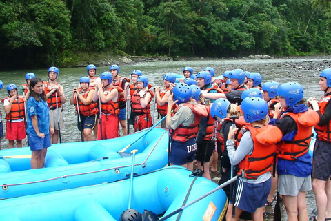 San José: Reventazón River 1-dagars raftingäventyr