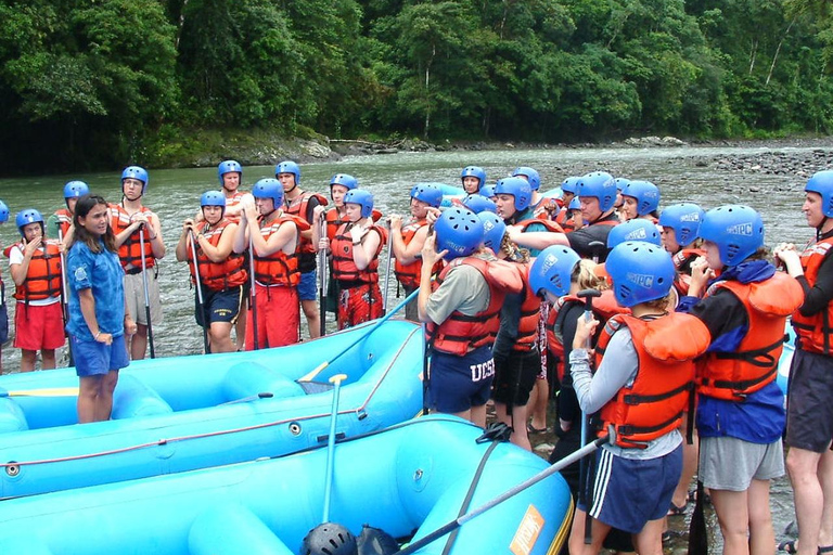 San José Aventura de 1 día en Rafting por el Río Reventazón