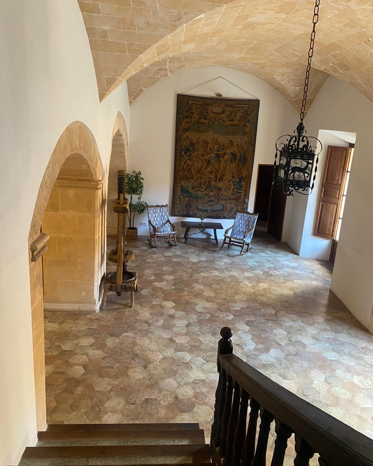 Mallorca: Museumshaus aus dem 17. Jahrhundert und Blindverkostung von Weinen