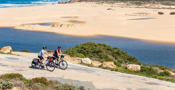 Olhão: Bike Rental with Helmet and Lock