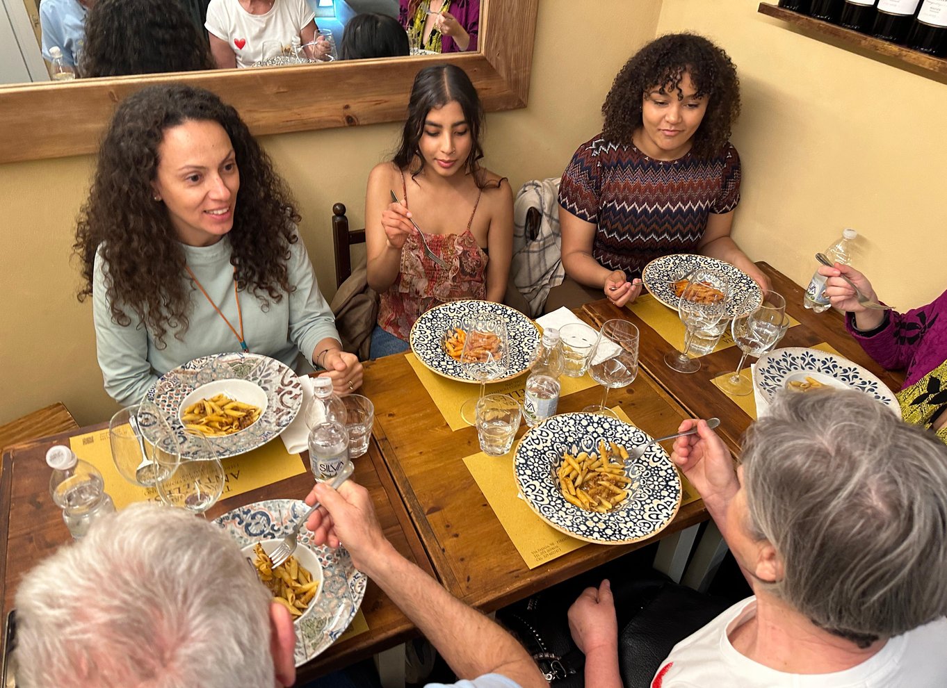 Firenze: Street Food Tour med vin og lokal guide