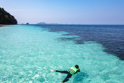 Krabi: Small Group Yawasam and Talu Islands Snorkeling Tour