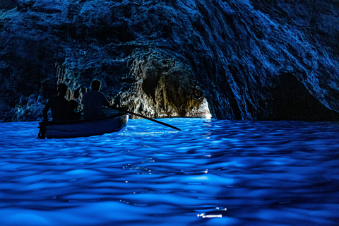 From Positano: Full-Day Boat Tour to Capri Small group tour from Positano