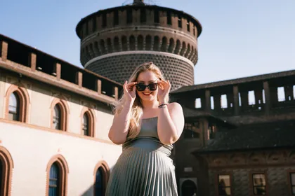 Mailand: Professionelles Fotoshooting vor dem Schloss Sforza