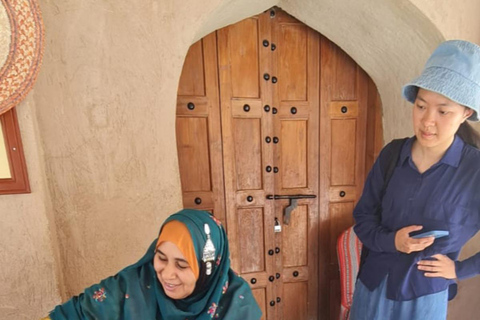 Shared Tour: Nizwa Fort, Souq, Birkat Al Mouz & Jebel Akhdar