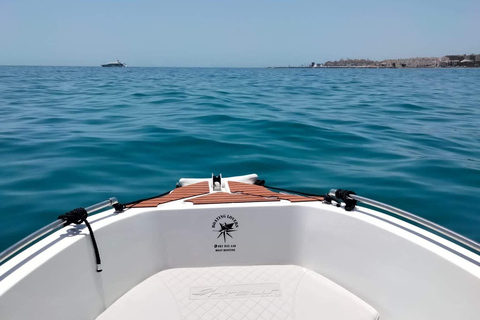 Unlizenziertes Boot in Puerto Banús1h