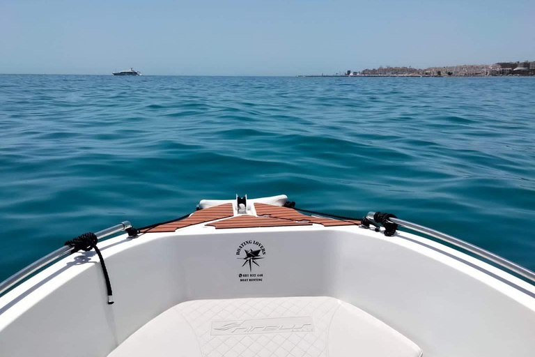 Unlicensed boat in Puerto Banús 6h