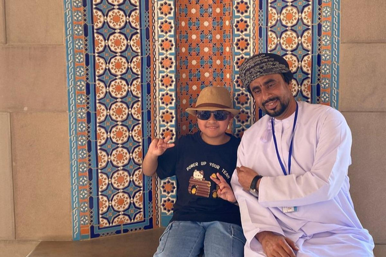 Best of Muscat in One Day (8–9 Hours) with Hotel Pickup