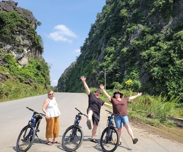 Fra Hanoi: 3-dagers tur til Ninh Binh og cruise i Ha Long-bukten