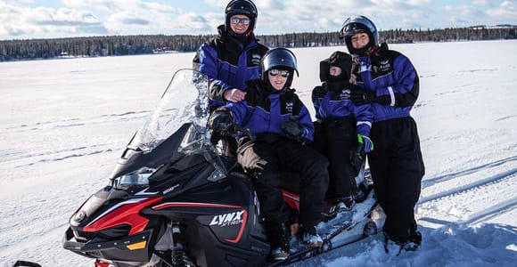 Rovaniemi: Family Snowmobiling Trip