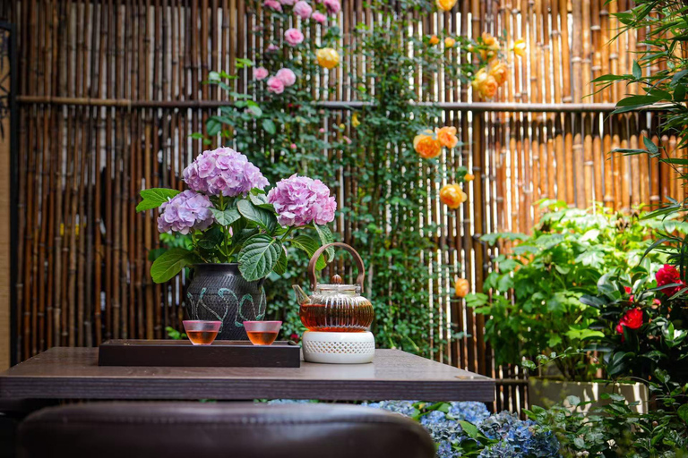 Shanghai: Immersive Experience of Six Major Chinese Teas