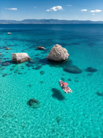Visit Cagliari Devil's Saddle Snorkel Adventure in TurquoiseWater in Sardaigne