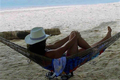 San Blas Islands Overnight: Private Cabin w/ Private Bath