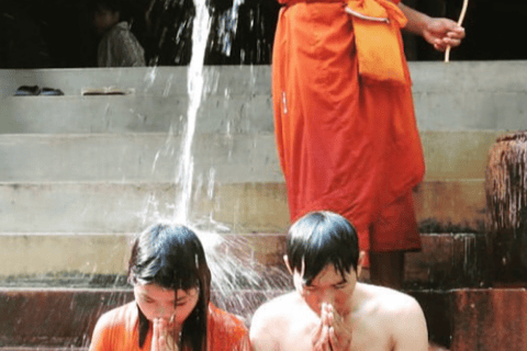 暹粒传统精神水祝福