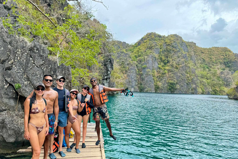 Coron: Private Island Tour with Kayangan Lake & Hot Spring