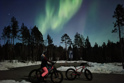 Levi Lapland: Easy E-fatbiking to search Northern Lights