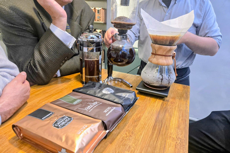 Bogotá: +80 SCA Coffee Cupping with a Q-Grader