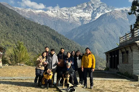 Da Pokhara: 15 giorni di trekking Poon hill, ABC e Mardi Himal