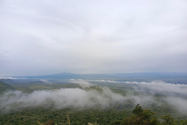 From Nairobi: 2-Night Aberdares & Mount Longonot Adventure