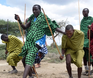 Arusha: Maasai Village Tour