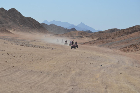 Hurghada: passeio de quadriciclo e visita à MONTANHA DE AREIAATV Sunrise (serviço de busca no hotel em Hurghada)