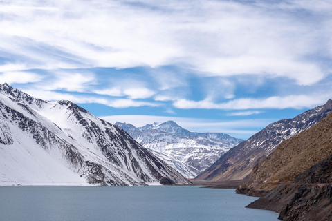 CAJON DEL MAIPO + EL YESO RESERVOIR + PICNIC TOUR
