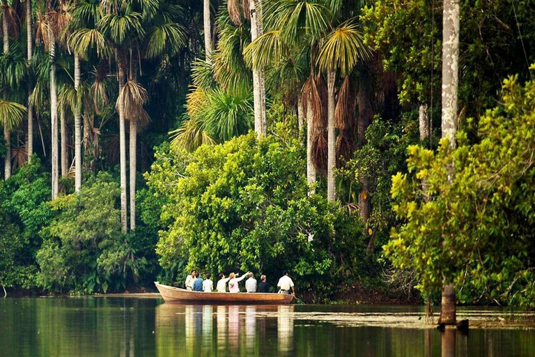 Isla de los Monos + Lago Sandoval 2D/1N