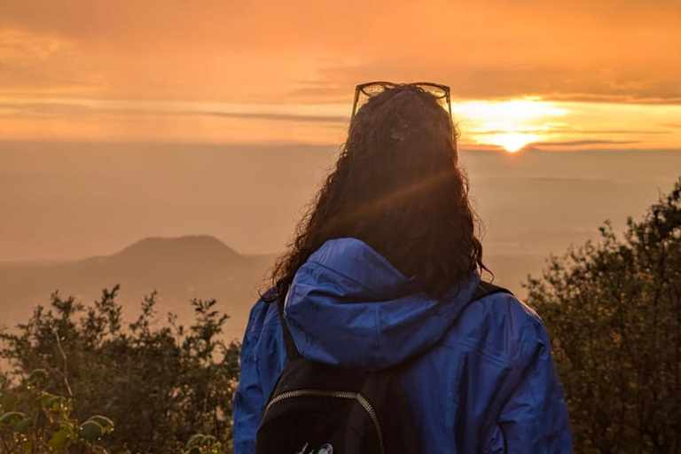 Zonsopgang op de hoogten: Pico del Águila. Mexico Stad.