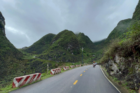 Au départ de Hanoi : 4 jours de visite en voiture de la boucle de Ha Giang, plus un montage vidéo