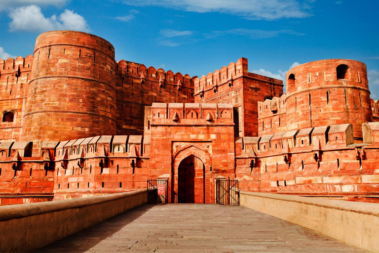 Delhi to Agra: Taj Mahal &amp; Agra Fort w/ option of entry feeIncludes Car, Guide, Meals &amp; Entrance fee to monuments