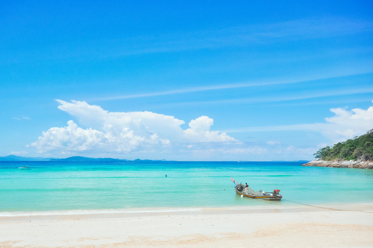 Phuket : excursion en hors-bord aux îles Racha et Coral avec déjeunerOption de lieu de rendez-vous