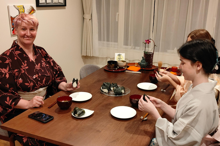 Sapporo: Matcha Tea Ceremony, Kimono, and Cooking Class
