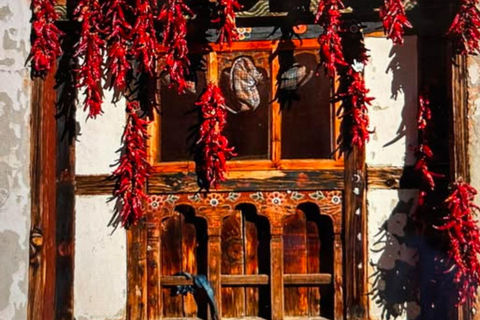 Bhutan: 5-Day Spiritual Ascent Tour with Homestay