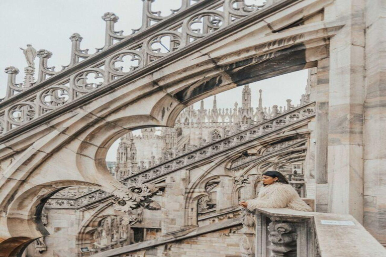Milano: Luxury Duomo Fast-Track Entry with Lift to Terraces