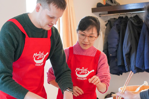 Tokyo : Cours de cuisine de sushi avec dégustation de saké