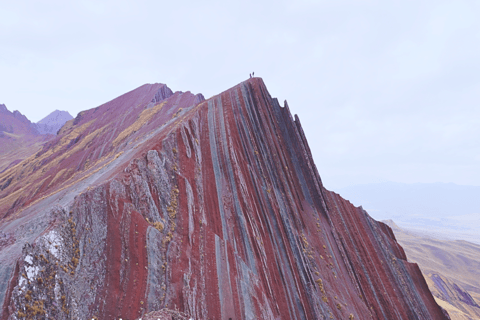 From Cusco: Pallay Puncho Mountain Hiking Tour with Lunch