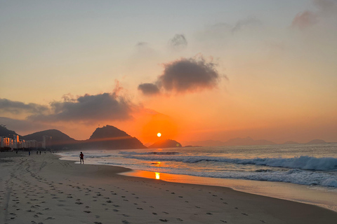 Paddla i soluppgången i Rio – eller under dagenPaddelsurfing i Rio vid soluppgången – eller under dagen