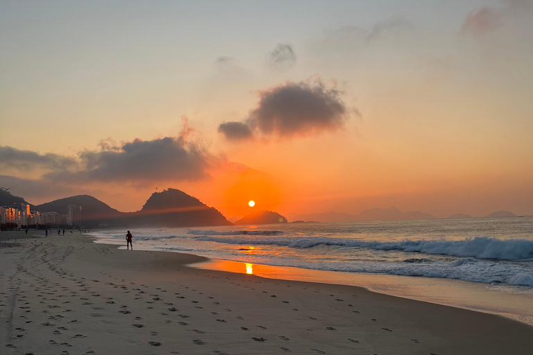 Paddla i soluppgången i Rio – eller under dagenPaddelsurfing i Rio vid soluppgången – eller under dagen