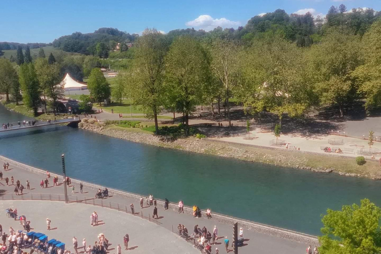 Il tour a piedi della storia di Lourdes