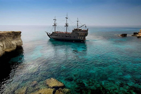 Ayia Napa: Black Pearl Pirate Ship Cruise with Lunch