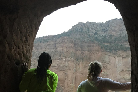 Tigray: iglesias rupestres de Gheralta, Axum y templo de YehaTigray: iglesias rupestres y montañas de Gheralta (2 días)